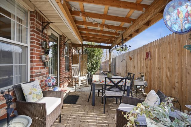 1429 W Evergreen Lane, Claremore, OK 74017