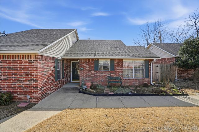 1429 W Evergreen Lane, Claremore, OK 74017