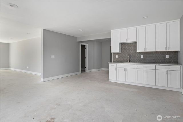 5633 Morningtown Place, Freeland, WA 98249