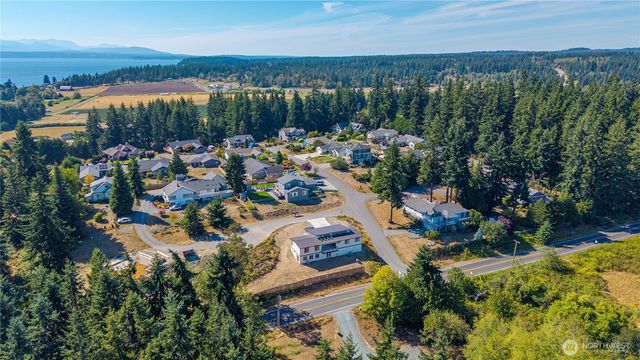 5633 Morningtown Place, Freeland, WA 98249