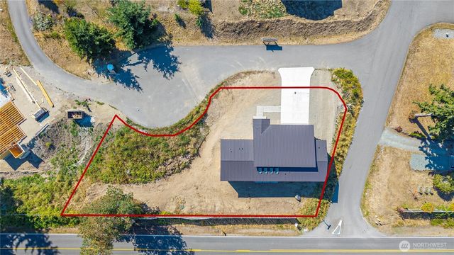 5633 Morningtown Place, Freeland, WA 98249