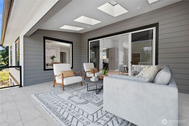 5633 Morningtown Place, Freeland, WA 98249