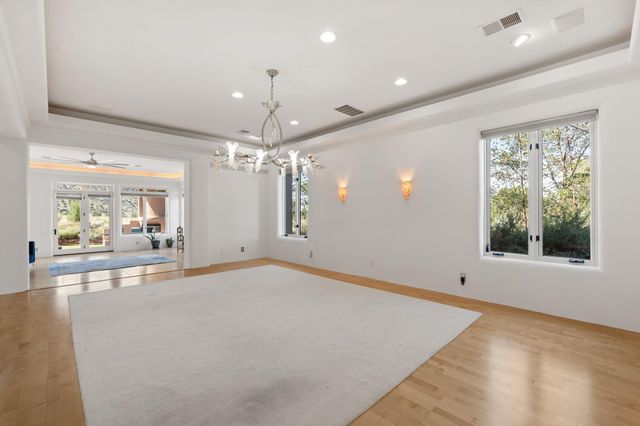 13716 Canada Del Oso Place NE, Albuquerque, NM 87111