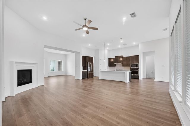 1568 River Point Drive, Friendswood, TX 77546