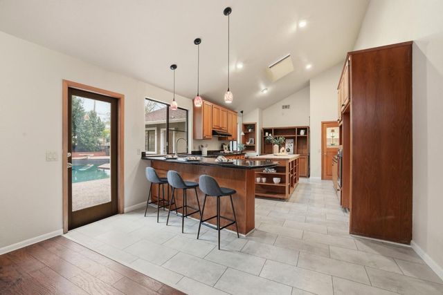 4416 Kenneth Ave, Fair Oaks, CA 95628