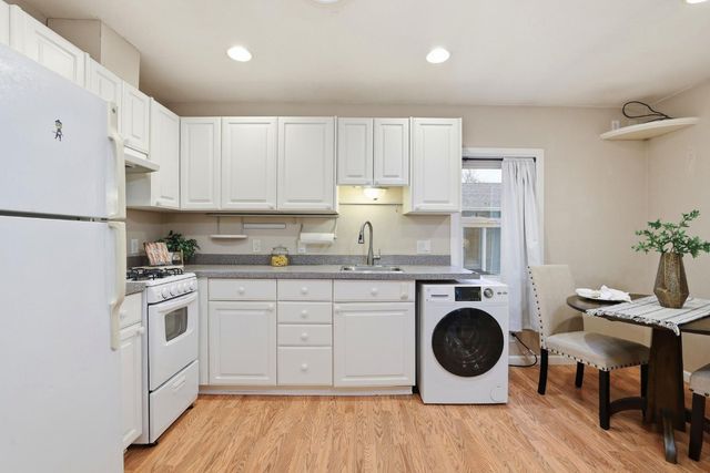 4416 Kenneth Ave, Fair Oaks, CA 95628