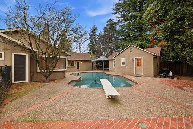 4416 Kenneth Ave, Fair Oaks, CA 95628