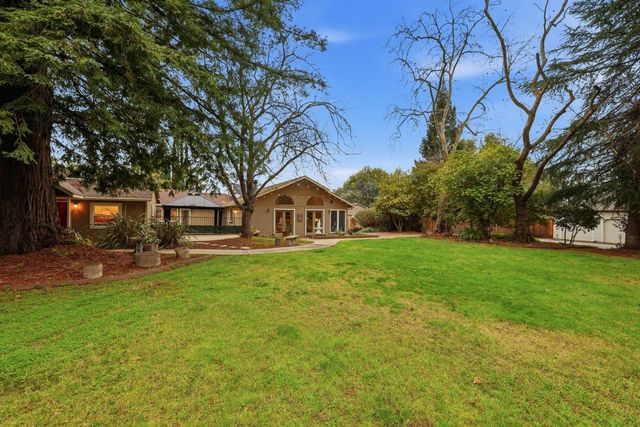 4416 Kenneth Ave, Fair Oaks, CA 95628