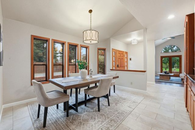 4416 Kenneth Ave, Fair Oaks, CA 95628