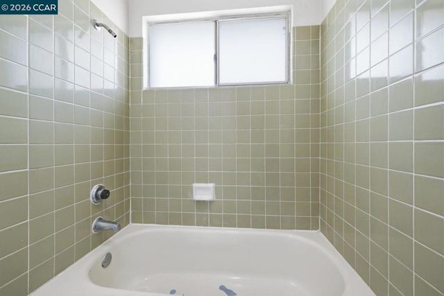 565 Mt Dell Dr, Clayton, CA 94517