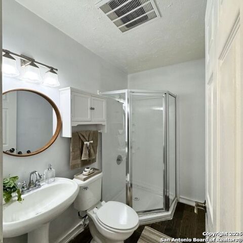 8610 bravo valley, San Antonio, TX 78227