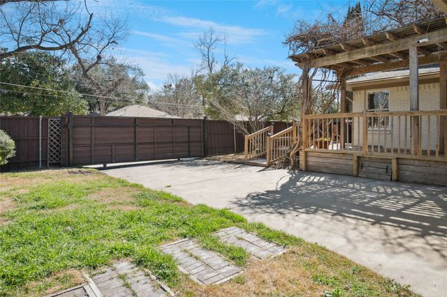 7135 Clemson Drive, Dallas, TX 75214