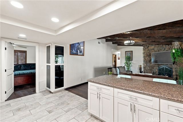 5976 Robinson Avenue, Riverside, CA 92503