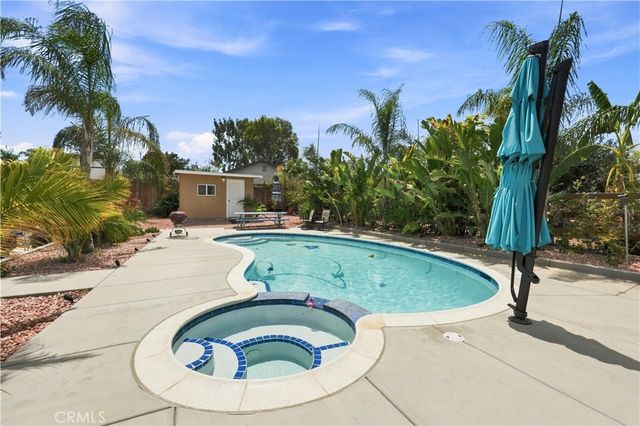 5976 Robinson Avenue, Riverside, CA 92503