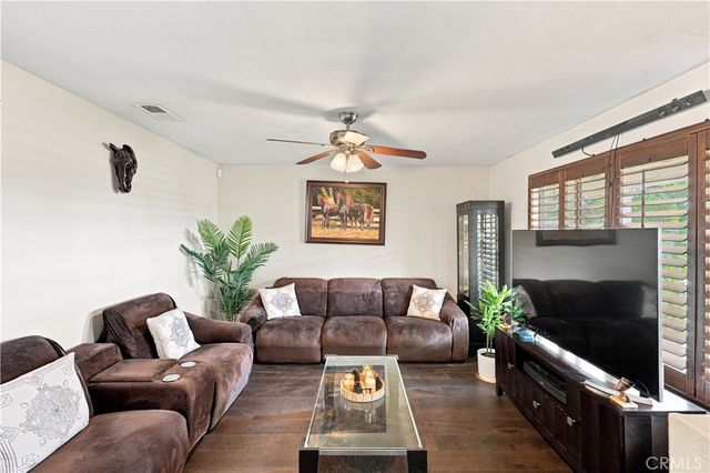 5976 Robinson Avenue, Riverside, CA 92503
