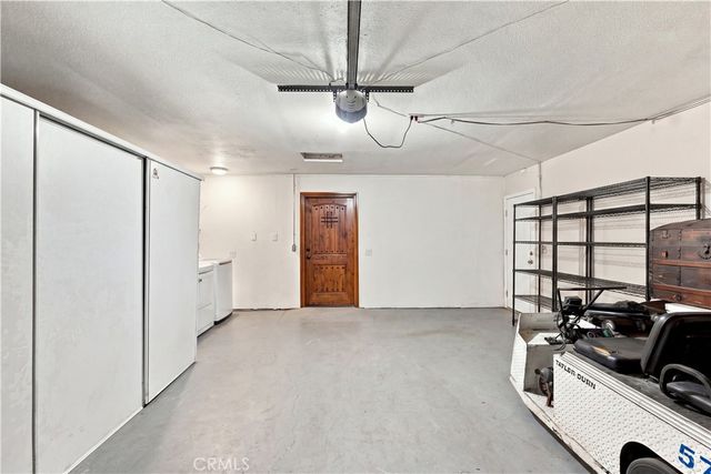 5976 Robinson Avenue, Riverside, CA 92503