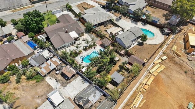 5976 Robinson Avenue, Riverside, CA 92503