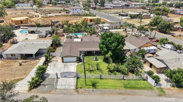 5976 Robinson Avenue, Riverside, CA 92503