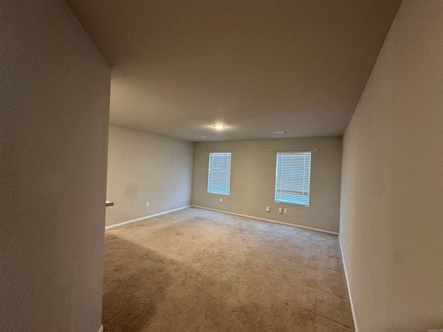 5096 Red Fox Trl, Bauxite, AR 72011