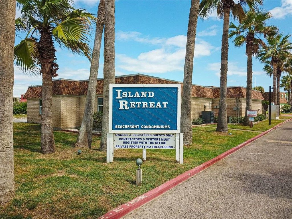 700 Island Retreat 104, Port Aransas, TX 78373