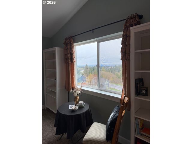 609 Ne MEGAN Dr, Estacada, OR 97023