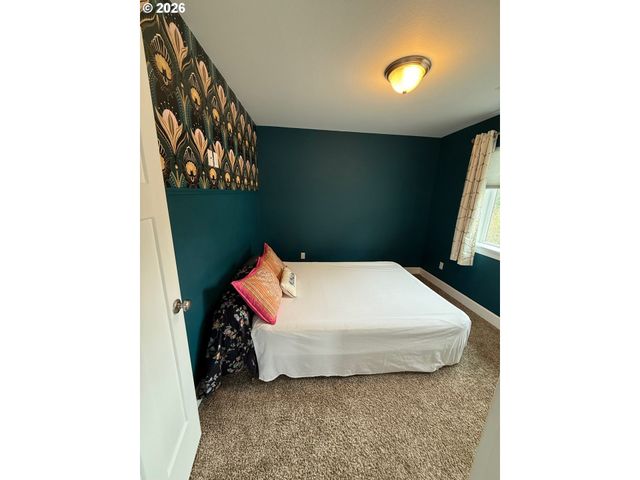 609 Ne MEGAN Dr, Estacada, OR 97023