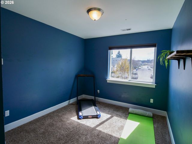 609 Ne MEGAN Dr, Estacada, OR 97023