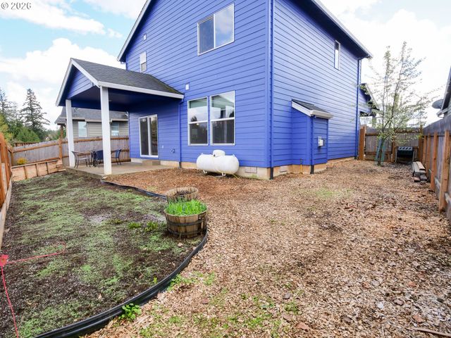 609 Ne MEGAN Dr, Estacada, OR 97023