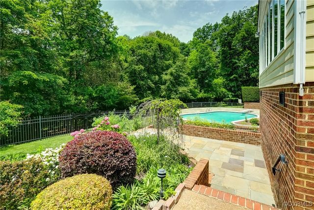 3320 Traylor Dr, Richmond, VA 23235