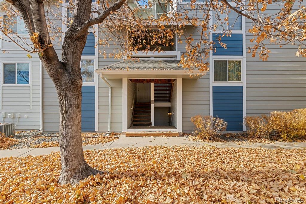 1301 S Cathay Court 202, Aurora, CO 80017