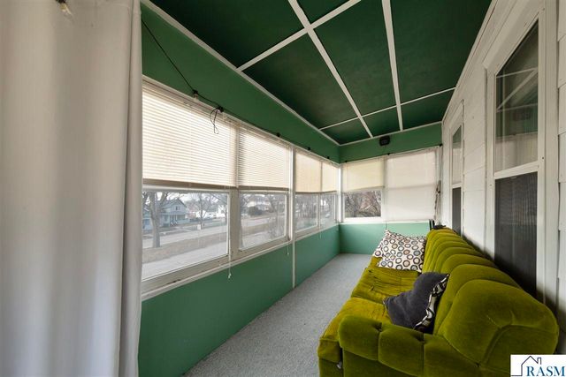 801 N 4th Street, Mankato, MN 56001