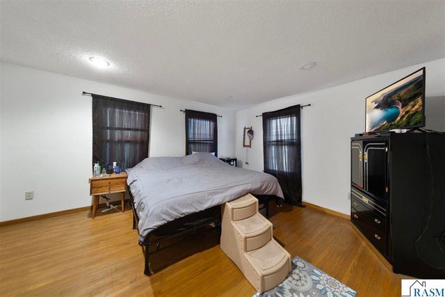 801 N 4th Street, Mankato, MN 56001