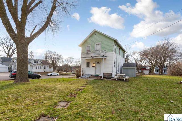 801 N 4th Street, Mankato, MN 56001