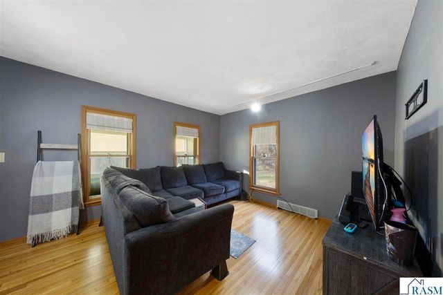 801 N 4th Street, Mankato, MN 56001