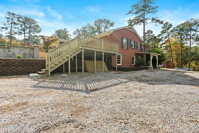 121 Woodland Road E, Rockingham, NC 28379