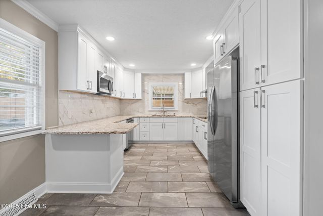 121 Woodland Road E, Rockingham, NC 28379