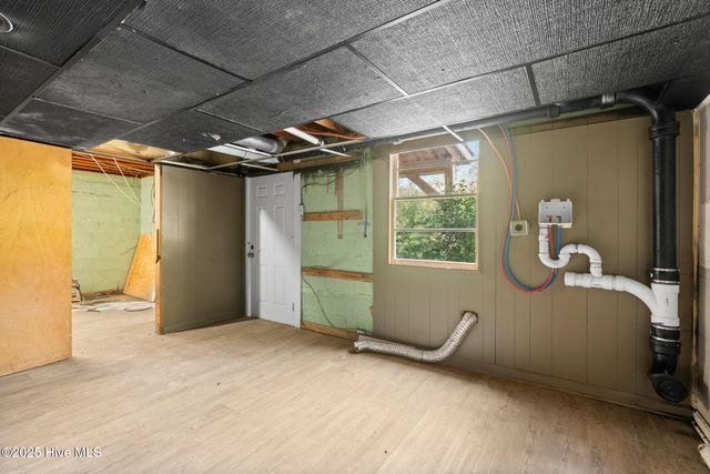 121 Woodland Road E, Rockingham, NC 28379