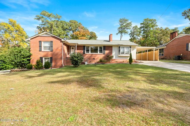 121 Woodland Road E, Rockingham, NC 28379