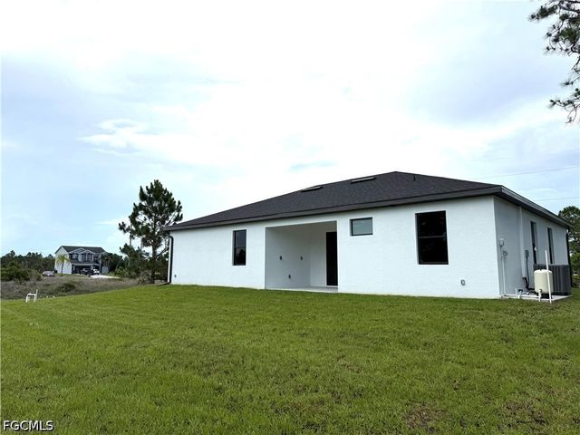 1134 Holmes AVE S, Lehigh Acres, FL 33974