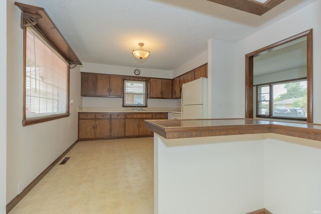 1923 Dianne Avenue, Evansville, IN 47714