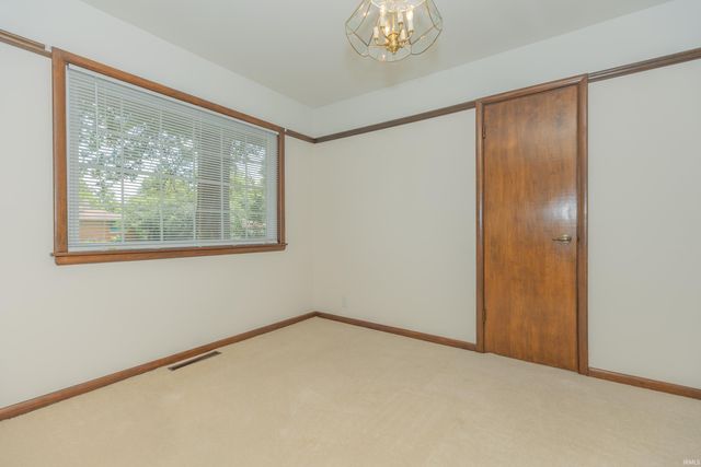 1923 Dianne Avenue, Evansville, IN 47714