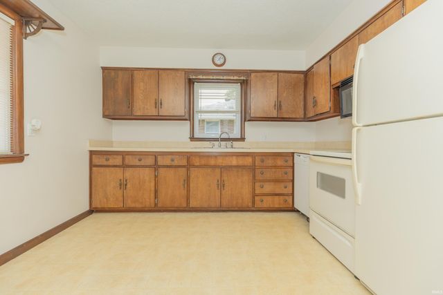1923 Dianne Avenue, Evansville, IN 47714