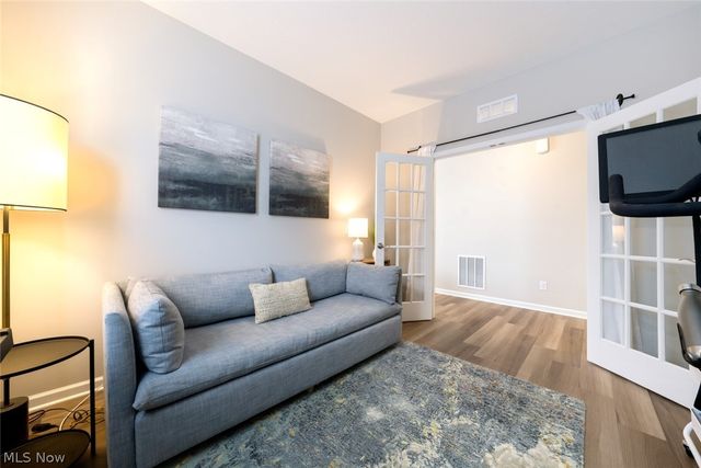 12827 Annabell Drive, Columbia Station, OH 44028