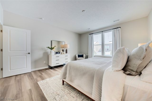 12827 Annabell Drive, Columbia Station, OH 44028