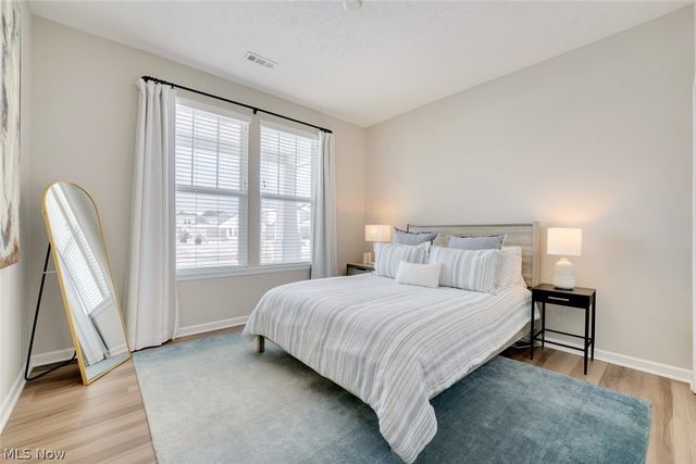 12827 Annabell Drive, Columbia Station, OH 44028