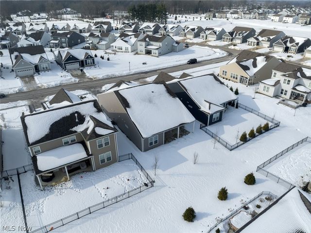 12827 Annabell Drive, Columbia Station, OH 44028