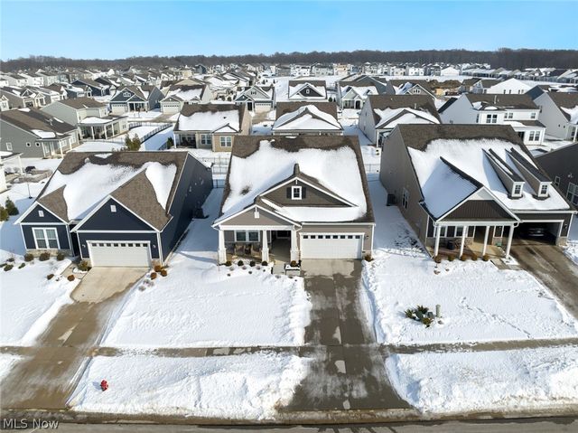 12827 Annabell Drive, Columbia Station, OH 44028