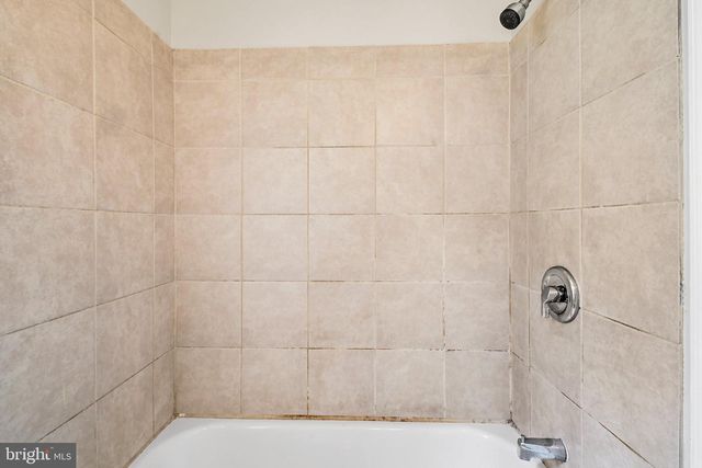1721 E OLIVER ST, Baltimore, MD 21213
