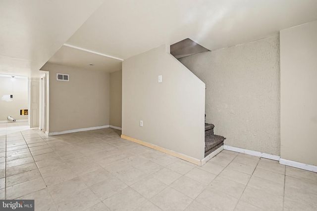 1721 E OLIVER ST, Baltimore, MD 21213