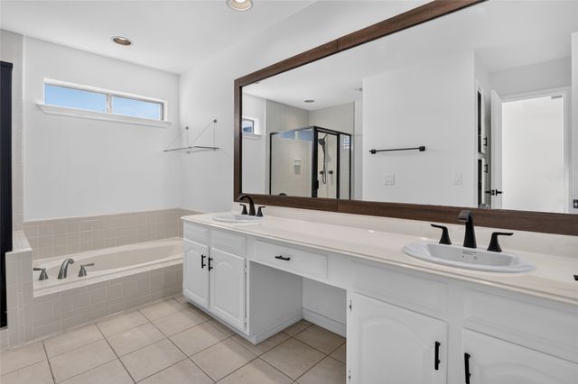 5100 Verde Valley Lane 228, Dallas, TX 75254